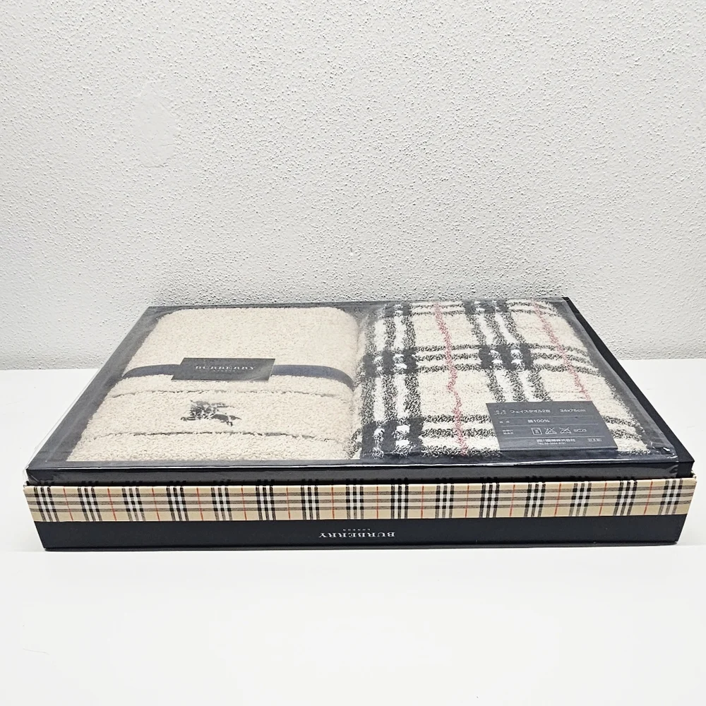 Burberry Nishikawa Nova Check Face Towel Gift Set With COA 100% Cotton